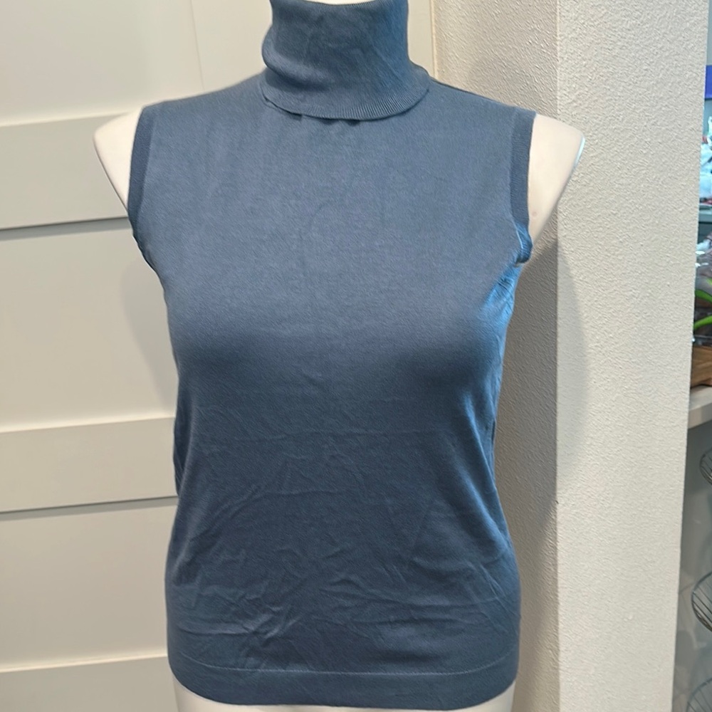 Women's Sleeveless Blue Turtleneck Vest Size L
